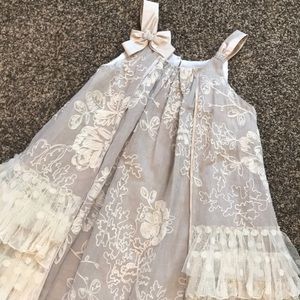 Size 5 Isobella and Chloe dress.